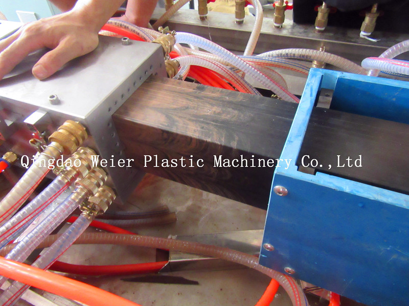 Conical Twin Screw Extruder PE Wood Plastic Profile Extrusion Line