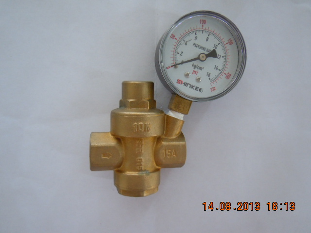 Brass Pressure Reducing Valve with Watch (a. 0208)