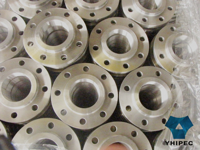 ANSI / Asme / DIN / BS / En Carbon Steel Flange