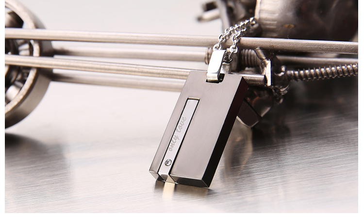 Stainless Steel Pendant Male Pendant Square Pendant Fashion Jewelry (hdx1012)