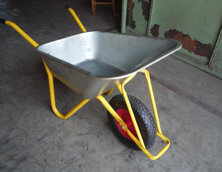 Yard Garden Trolley Hand Wheelbarrow with 16inch Rubber Wheel Wb6404h