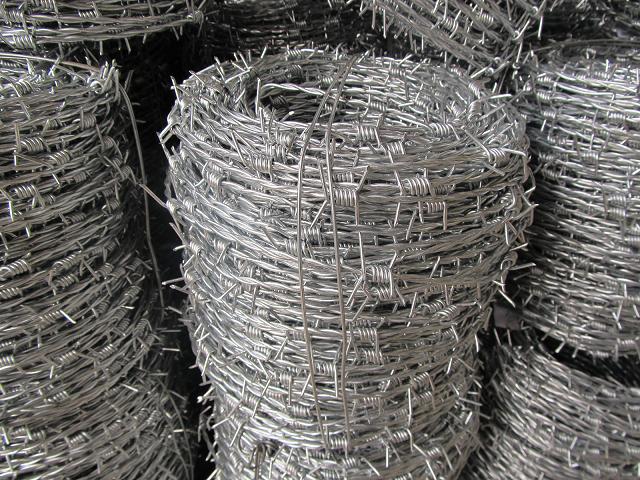 2017 Cheap Weight Barbed Wire for Hot Sale