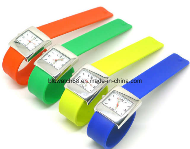 Children's Small Slap Watch Kids Sport Quartz Teenager Watch Jelly Novel Watches