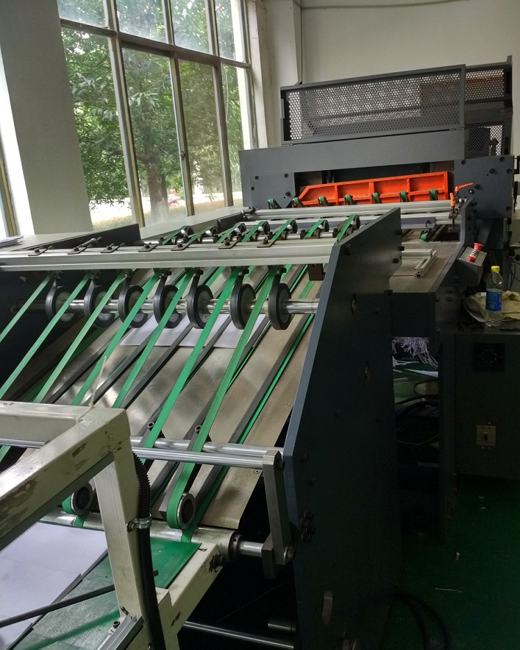 Hot Melt Glue Binding Notebook Making Machinery Ldpb460