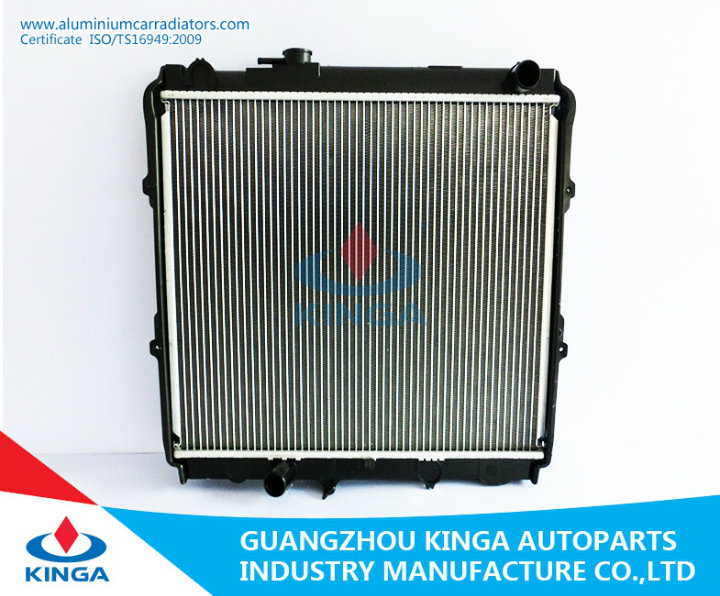 Car Parts Radiators Toyota Hilux Pickup on Sales China Exporter