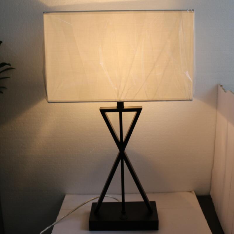 White European Style Hotel Decoration Table Lamp