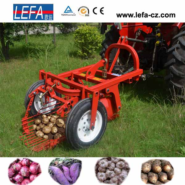 Agricultural Machine 20-30HP Tractor Used Potato Digger