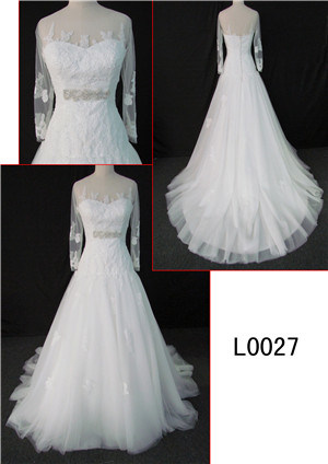 2012 Fit and Flare Wedding Gowns Sequinned Silhouette 3/4 Sleeves