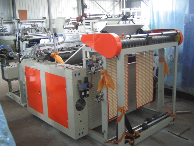 Computer Heating-Sealing & Heat-Cutting Bag-Making Machine (Double Photocell)