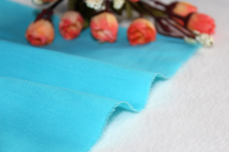 120GSM Cotton Plain Shirting Woven Spandex Fabric