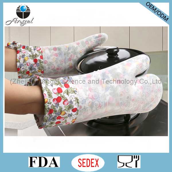 Wholesale Anti-Slid Silicone Kitchen Glove for Cooking Baking Sg20