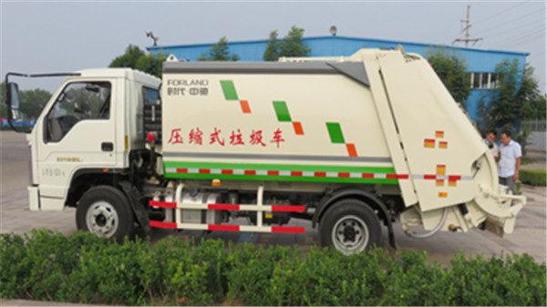 Forland 4-6 Ton Compactor Type Garbage Truck for Lebanon