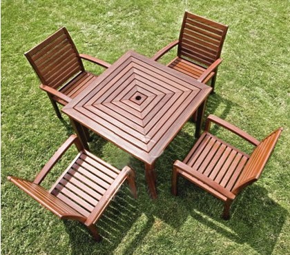 2014 Hot Sale High Quality WPC Park Tables and Chairs