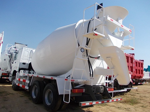 336HP 8m3 Sinotruk HOWO 6 X 4 Cement / Concrete Mixer Truck