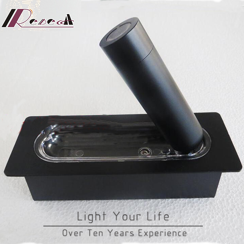 Smooth LED Black Rotatable Wall Lamp