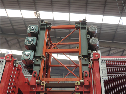 Construction Hoist Single Cage Made in China by Hsjj