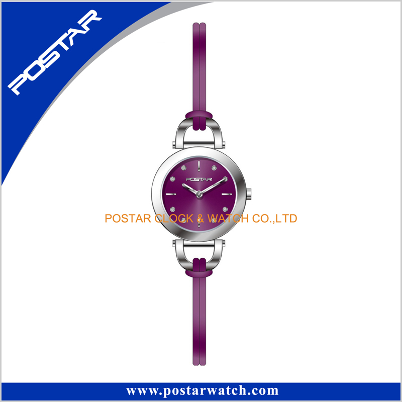 China Wholesal Ulterthin Strap Ladies Watches in Hot