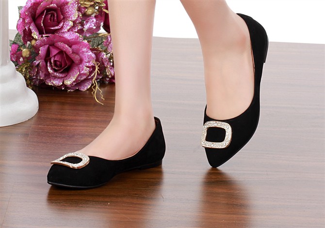 Classic Pop Ladies Flat Casual Shoes (HCY02-885)