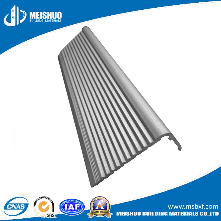 Hot Selling Aluminium Non-Slip Stair Tread Nosing