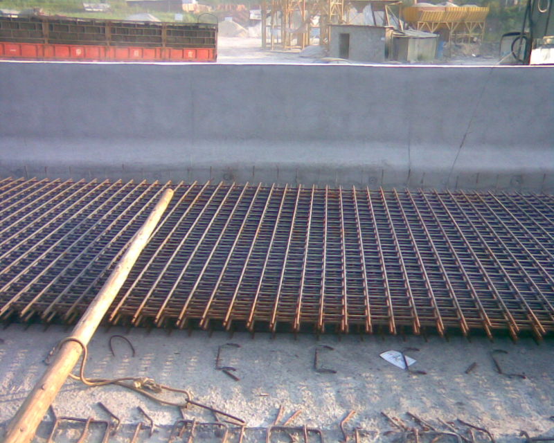 Solid Reinforcing Galvanized Steel Construction Welded Wire Mesh