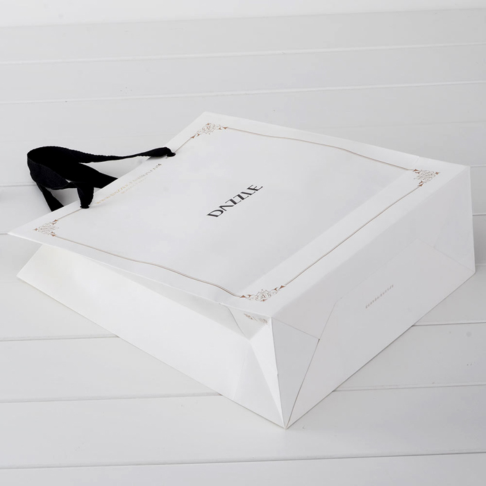 Custom Printing White Card Paper Bag with Black Ribbon Handle