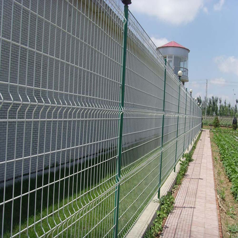 Green PVC Coated Wire Mesh Fence