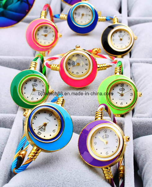 Bangle Wrist Watch Quartz Gold Fashion Bracelet Ladies Watches