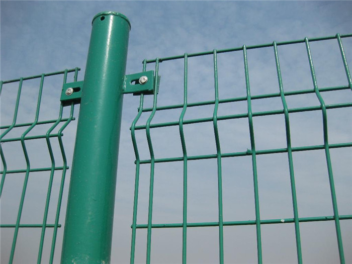 High Security Bending Tiangular Welded Fence