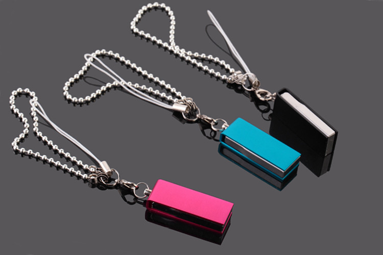 Hot Selling Cheap Swivel/Rotating Metal Flash Disk Memory USB with Keychain