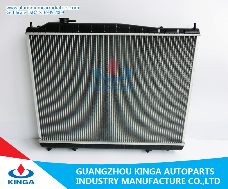 Auto Radiator Car Aluminium Plastic Tank for Nissan Car Terrano'97-99 E50/R50/Vg33 Pathf Inder/Imqx4'95-99