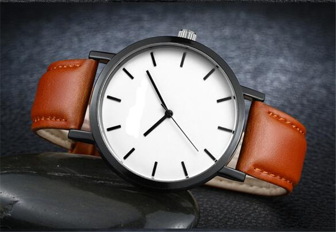 Yxl-674 2016 Classic The Horse Watch Simple Design Your Own Watch Leather for Men and Women