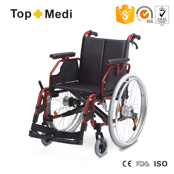 Topmedi Twa251lhpq Hot Selll Aluminum Foldable Beautiful Designed Middle East Wheelchair