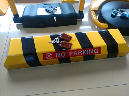 Long -Distance Telecontrolled Parking Lock