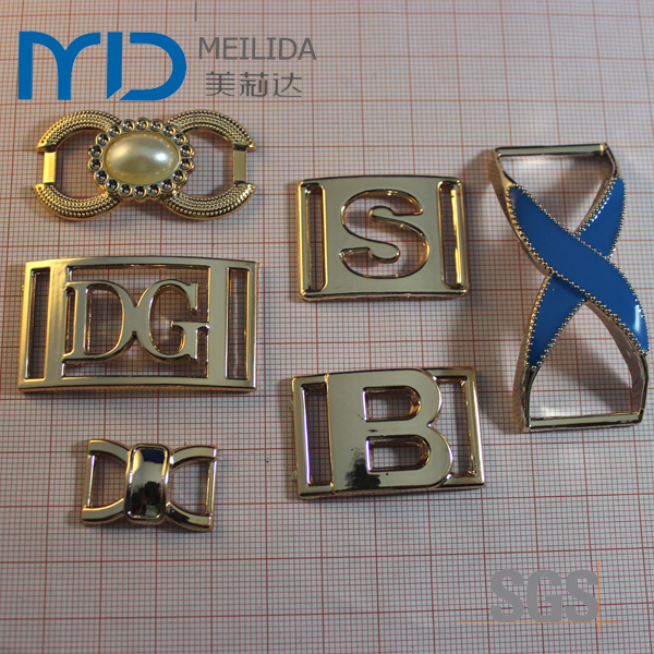 Fashion B Letter Plastic Shoe Buckles and Accessories in UV Plating