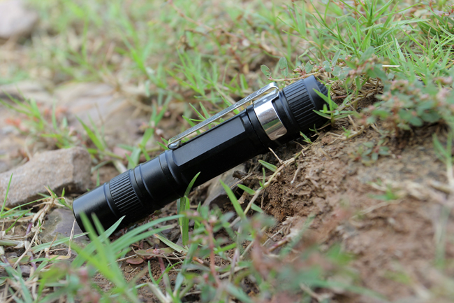 AAA Batt Police Flashlight with Ce, RoHS, MSDS, ISO, SGS