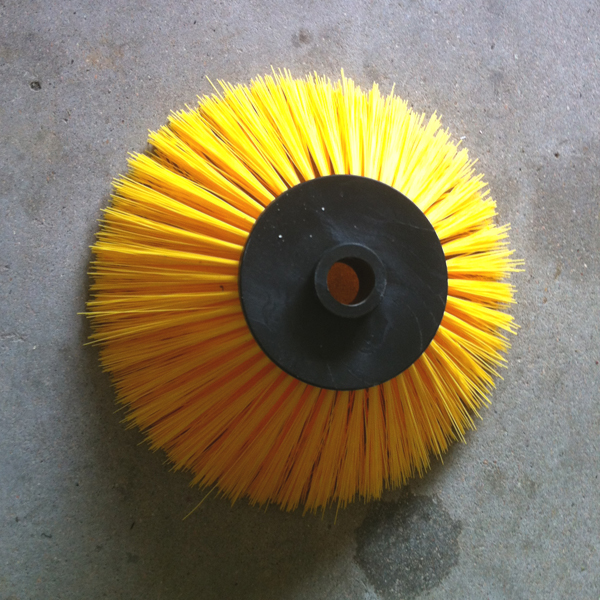 Yellow PP Roller Brush for Road Sweeper Machine (YY-160)