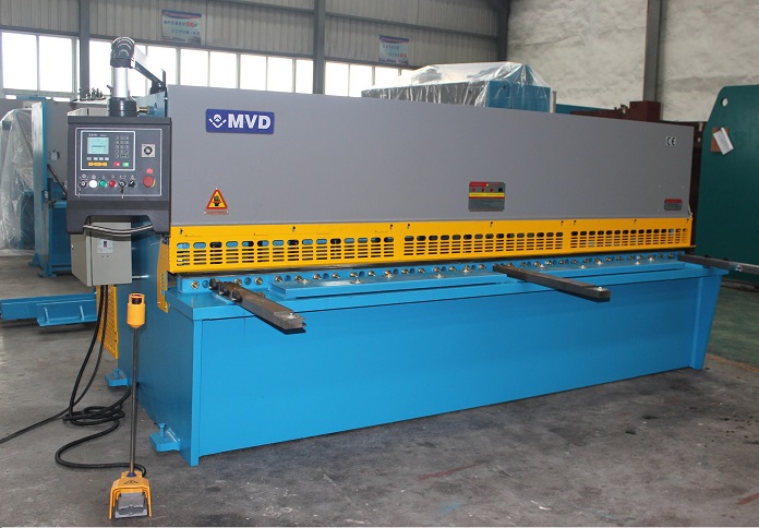 Mvd Brand 4X2500 Plate Cutting Hydraulic CNC Guillotine Shearing Machine