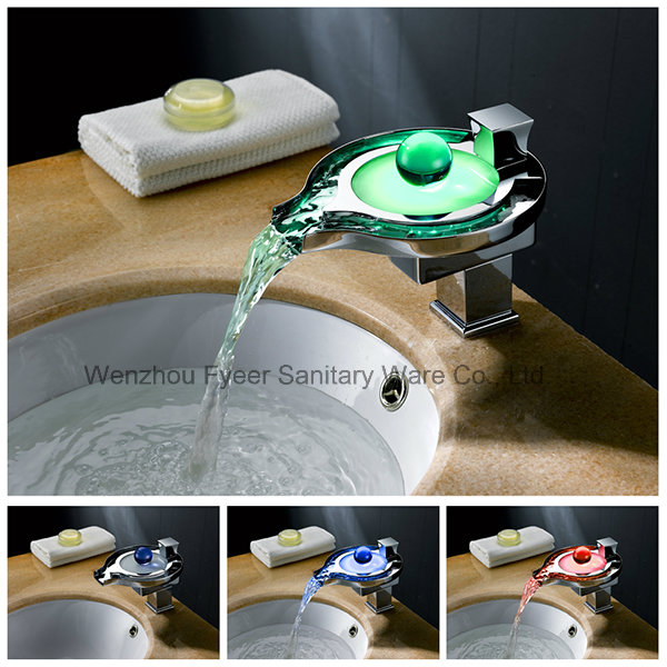 New Fountain Self-Power Waterfall LED Brass Basin Faucet (FD15050F)