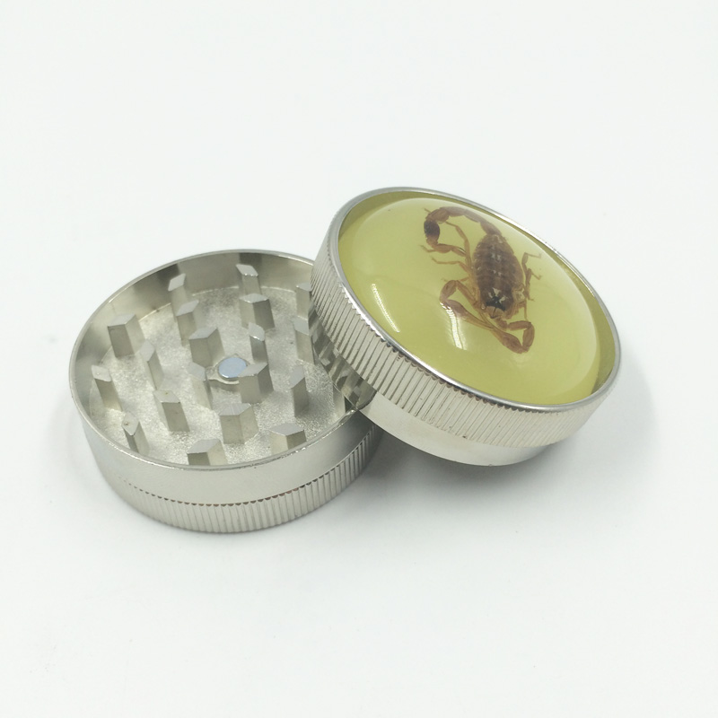 Scorpion Amber Noctilucence Herb Grinder with Hand Muller Tobacco Crusher (ES-GD-024)