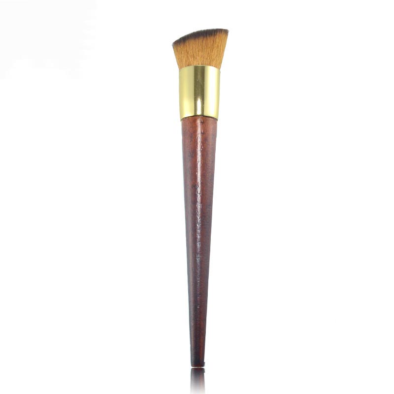 Flat Oblique Multifunctional Foundation Brush