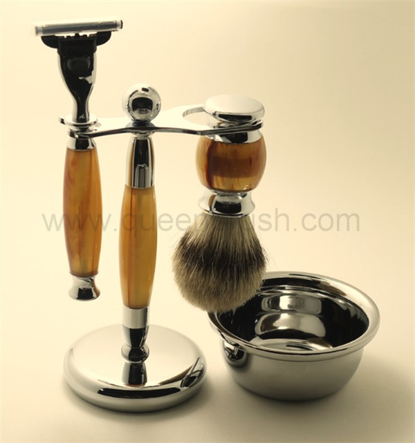 Luxurious Shave Razor Badger Shaving Brush