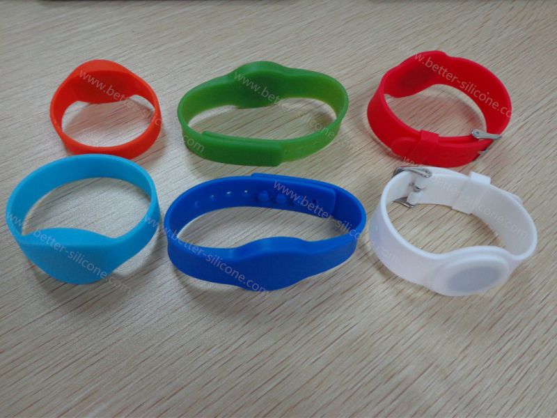 Waterproof RFID Silicone Wrist Bands for Beach