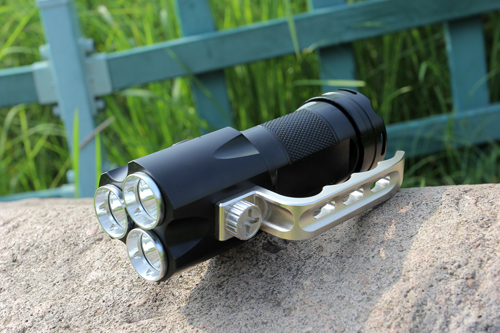 Multi-Purpose Flashlight with Li-ion Battery