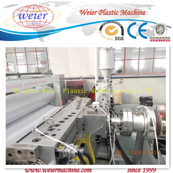 Plastic machinery High Efficiency PVC Glazed Wave Roof Production Line