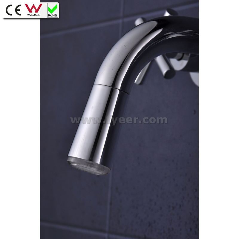 Wall Mounted Self-Power 3 Color Brass LED Basin Faucet (QH072-1F)