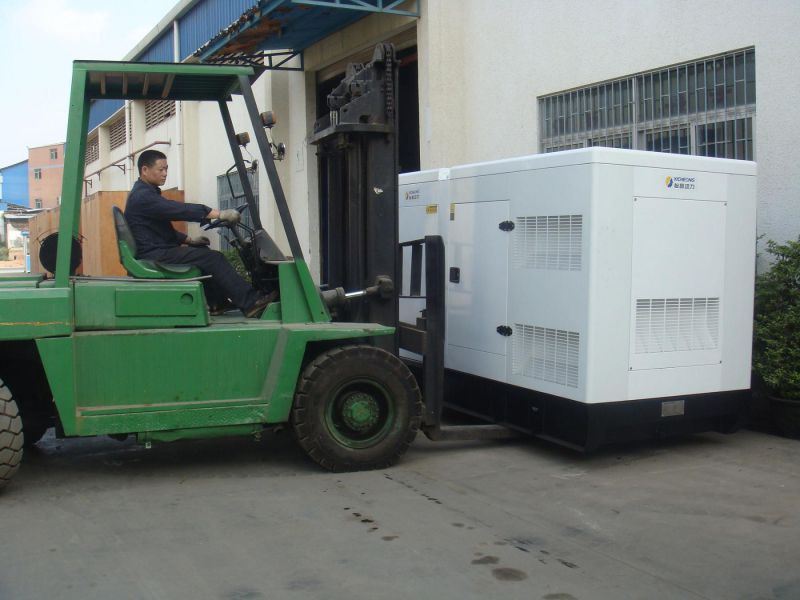 110kVA 88kw Standby Rate UK Engine Silent Diesel Generator