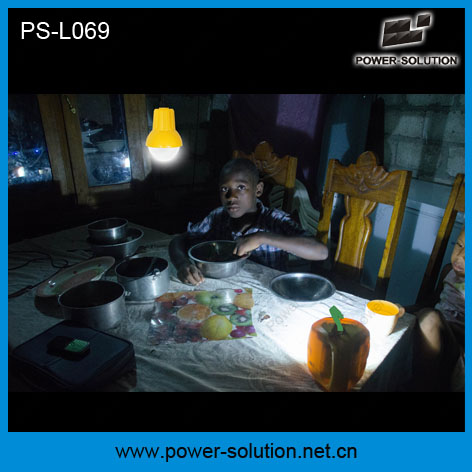 Power Solution Qualified 4500mAh/6V Solar Lantern with Mobile Phone Charger with Solar Light Bulb (PS-L069)