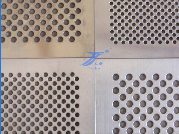 Hot Sale 2016 Professional Metal Perforated Sheet (TS-L05)