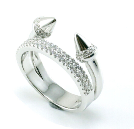 Top Quality Silver Jewelry Conical Arrows Ring (R10316)