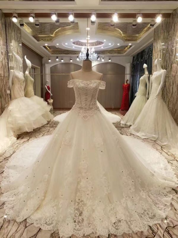 New Arrival 2017 Top Princess Marriage Puffy Wedding Dresses